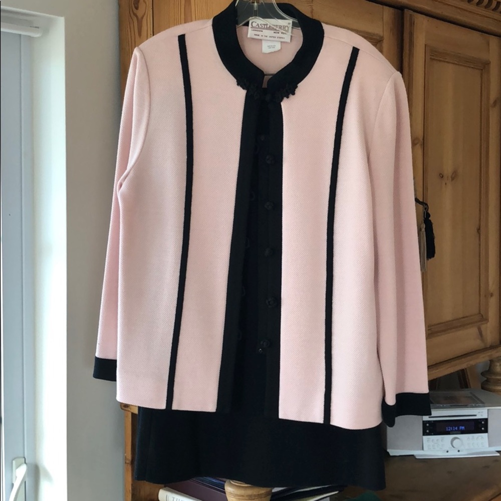 Castleberry acrylic/wool suit